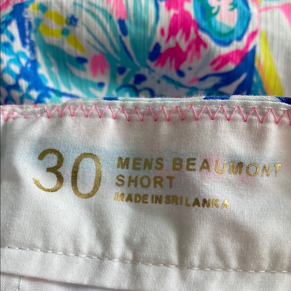 Lilly Pulitzer men’s Beaumont short patchwork pattern Shorts - Picture 3 of 4